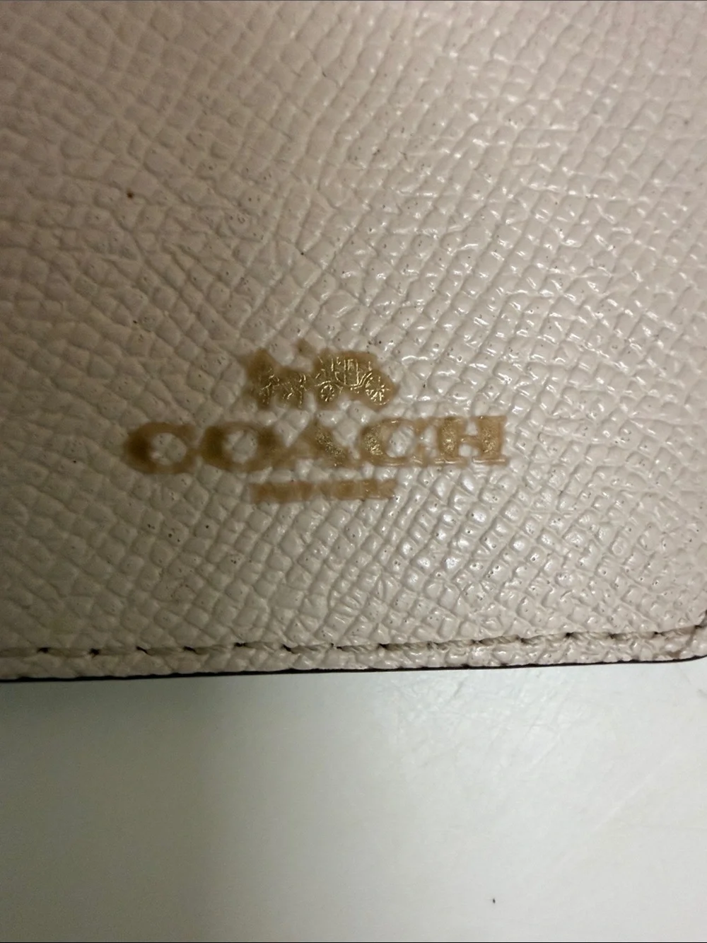 Coach Light Beige Leather Card Holder with Clip and Gold Logo